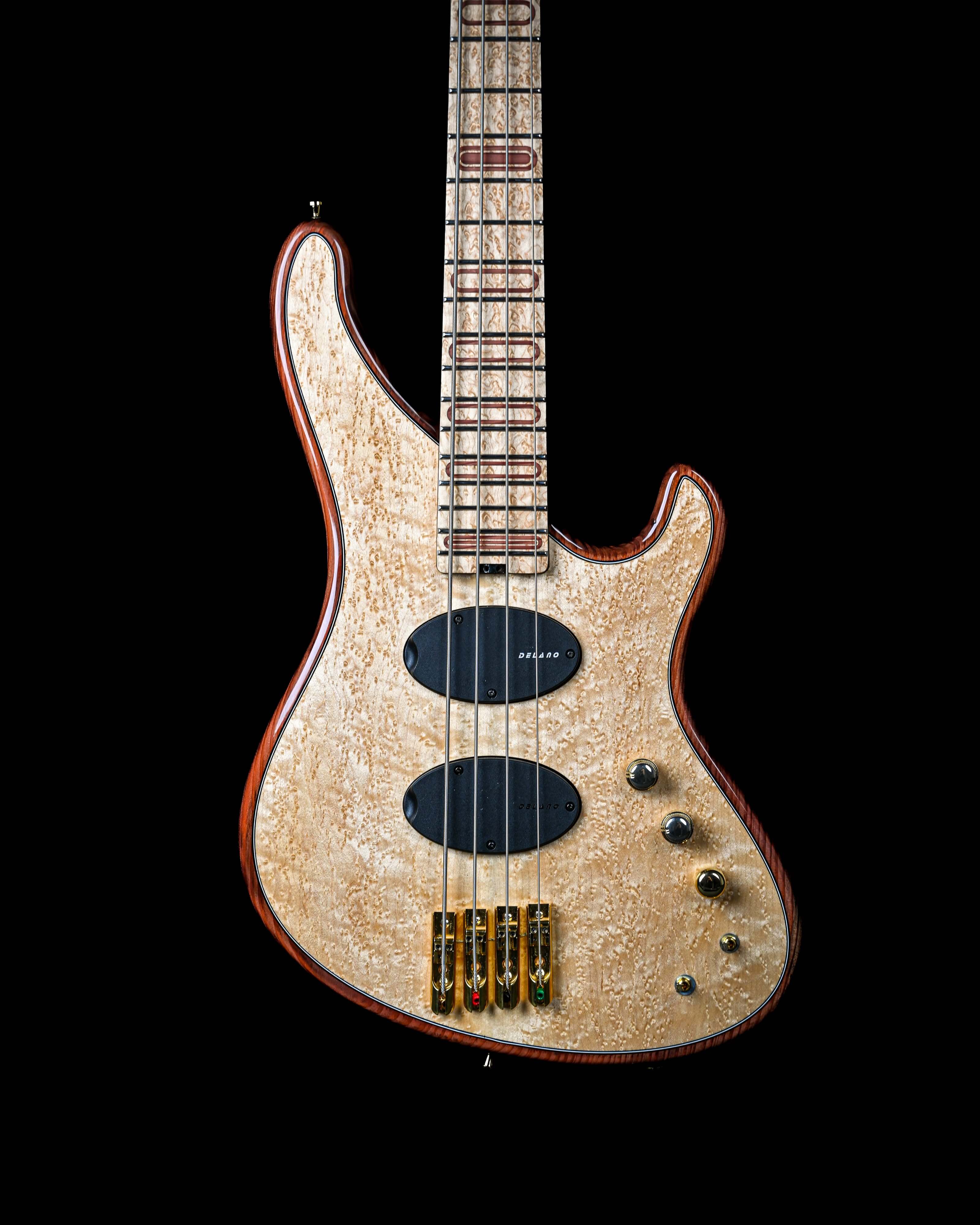 Marē 4——Belforti Instruments 推出的标志性高端定制精品豪华贝斯,展现了精湛的工艺与深邃的音色。