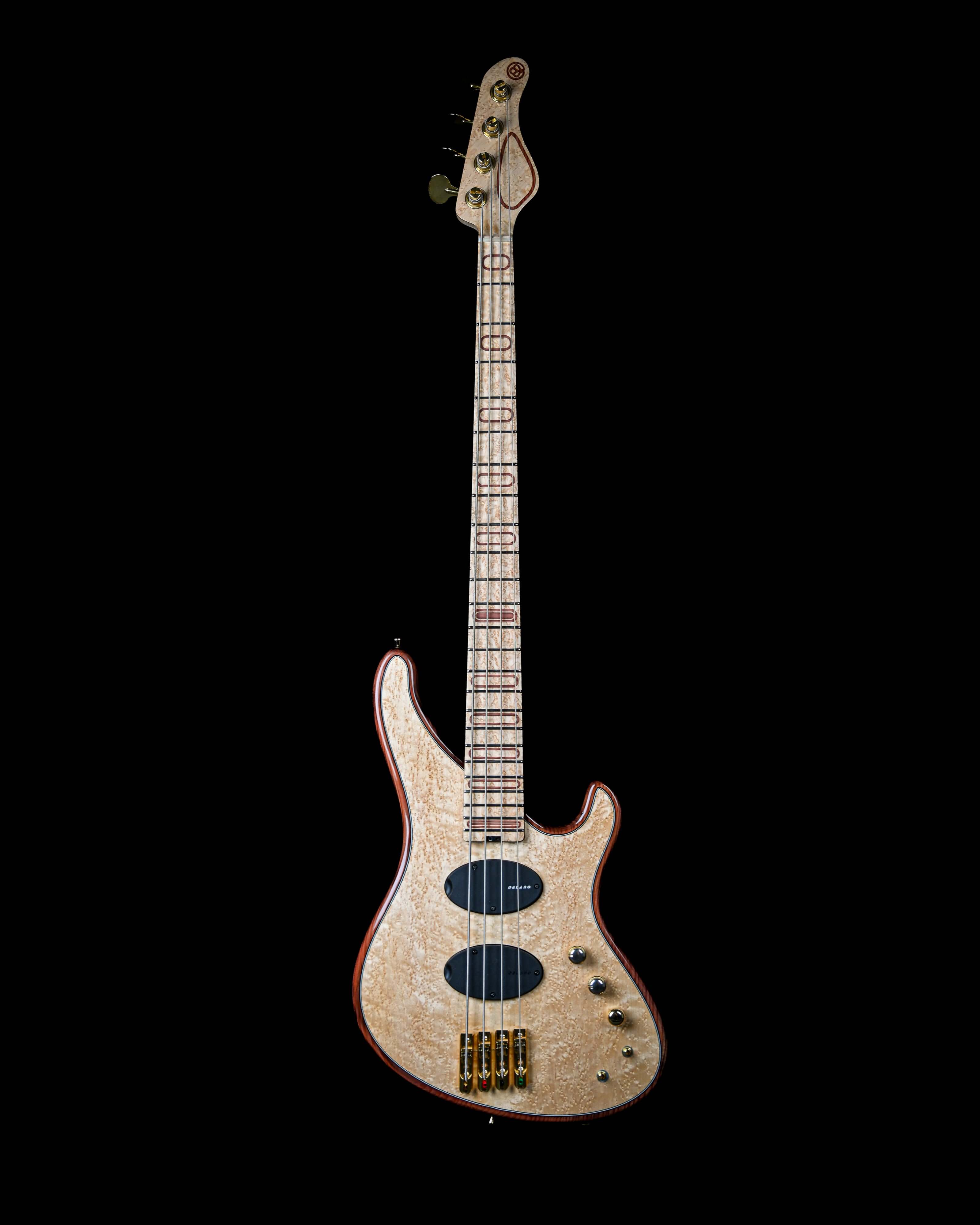 Marē 4——Belforti Instruments 推出的标志性豪华贝斯,采用定制高端精品设计,选用顶级材料。