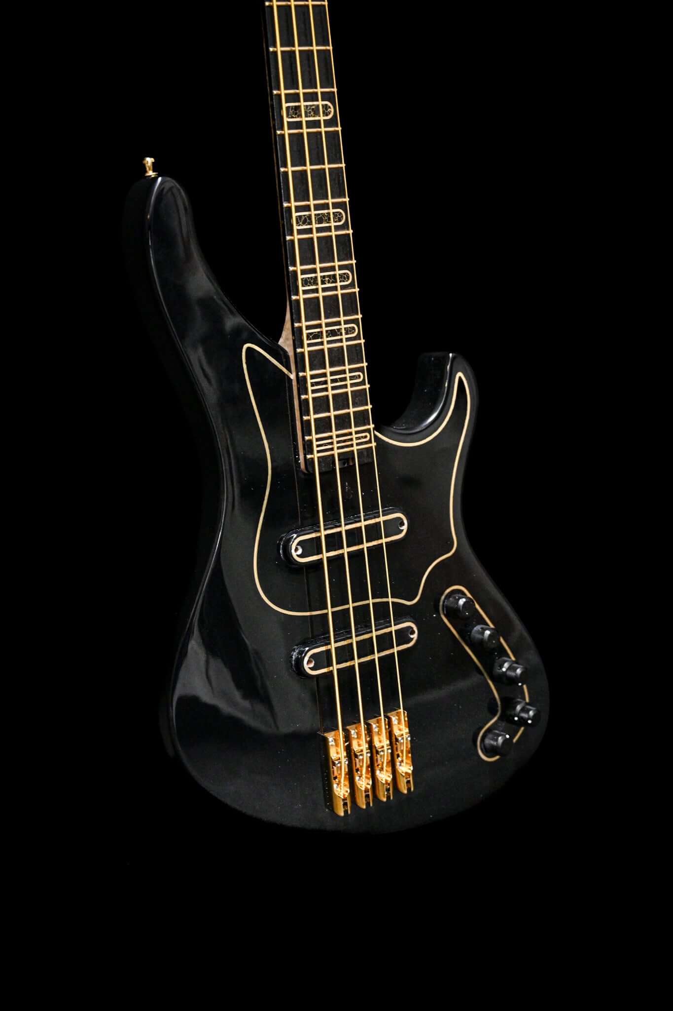 Belforti Marē 4 - "Laudate Concordia" S-Series instrument showcasing precision and craftsmanship.