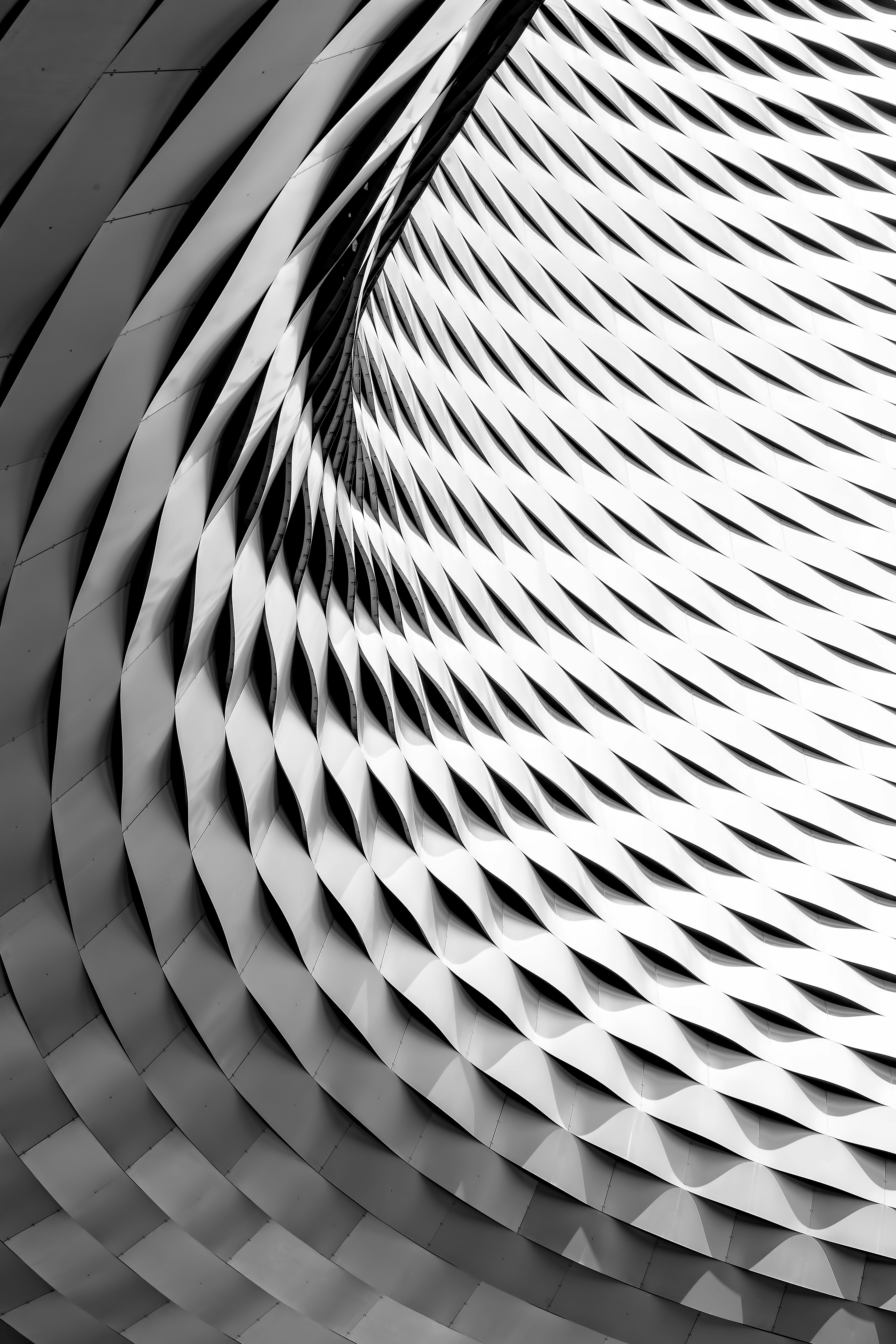 Détails et formes architecturales complexes d'un bâtiment