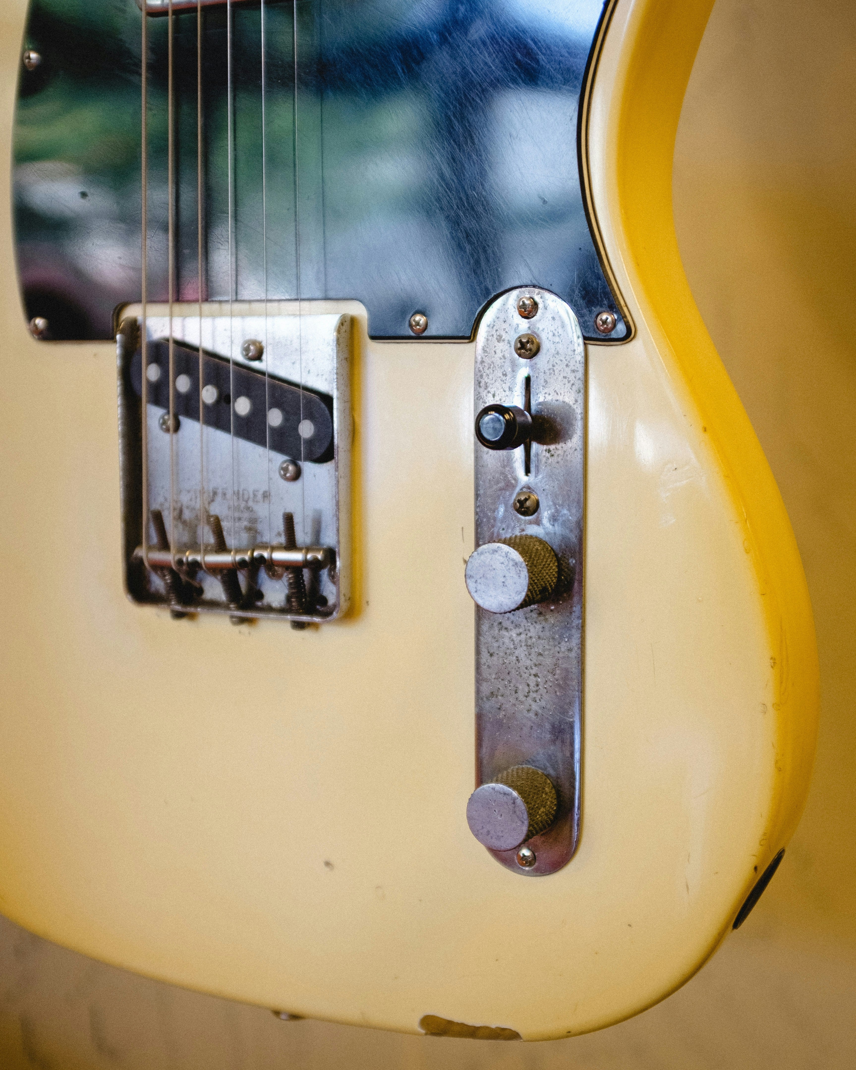 IRYW : Vintage guitars are overpriced hype