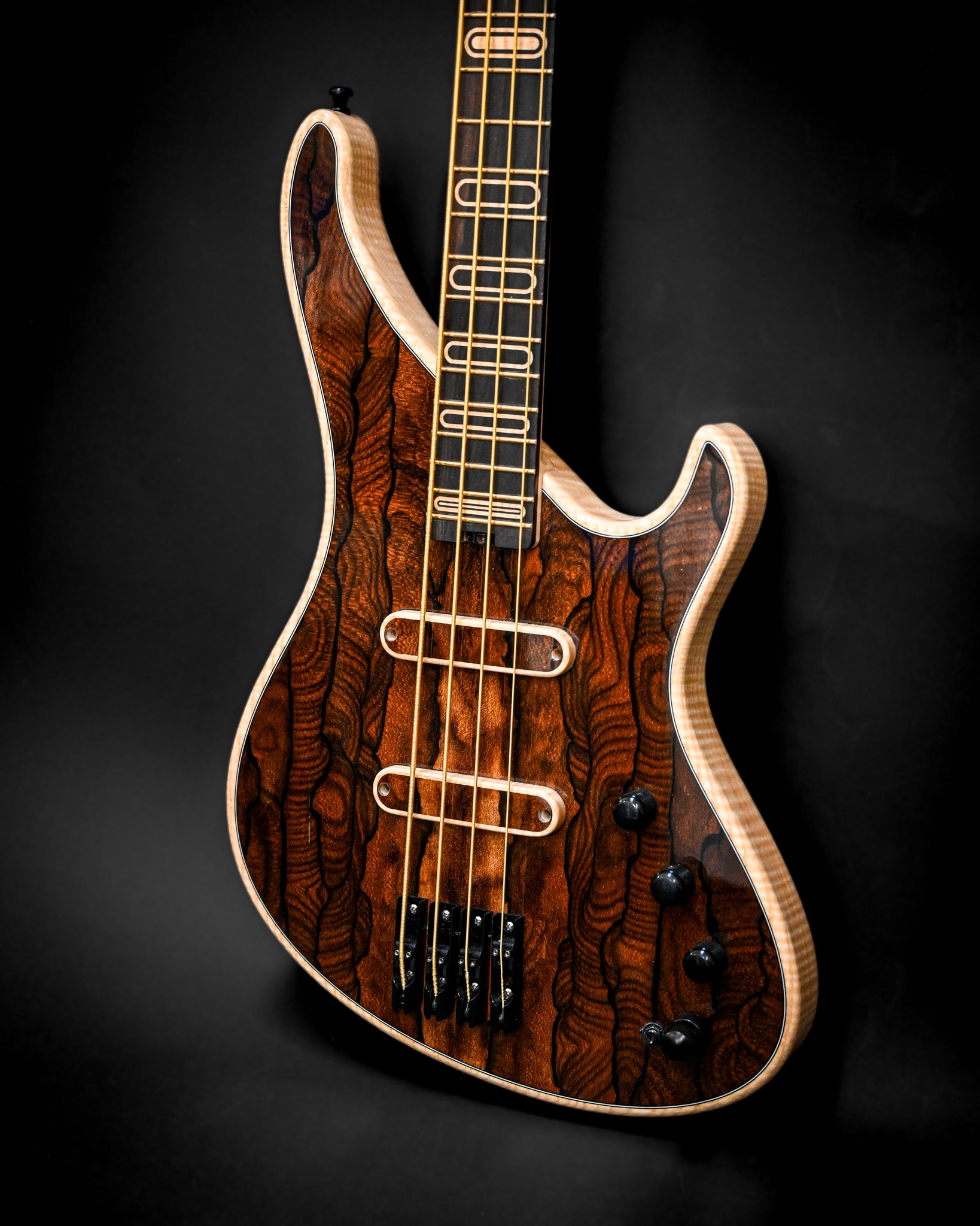 Custom Bass Guitars Handcrafted in France