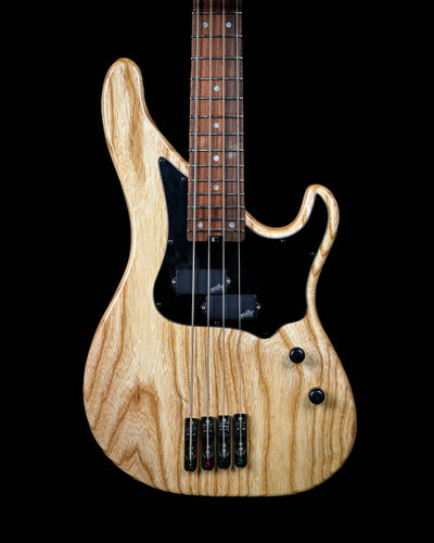 Vēa 4 - Essential bass guitar by Belforti, custom high end luxury boutique model, essential E-Series with quality tonewoods and hardware.