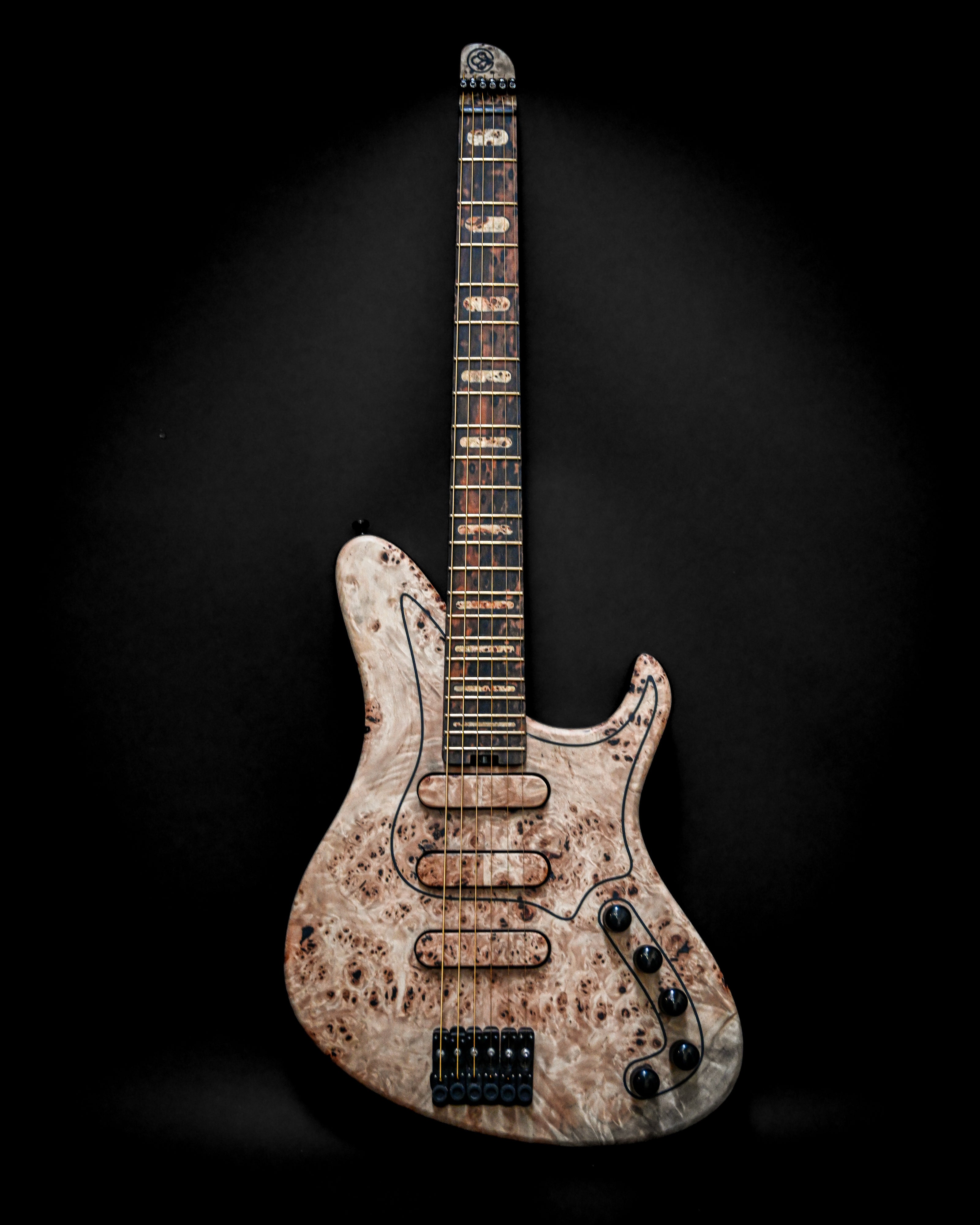 Sarā 6HL SC - Masterbuilt