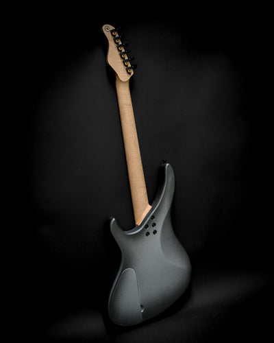 Sarā 6 - Essential custom electric guitar rear view showcasing minimalist design and quality hardware.