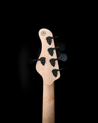 Vēa 5 - Essential bass guitar headstock by Belforti