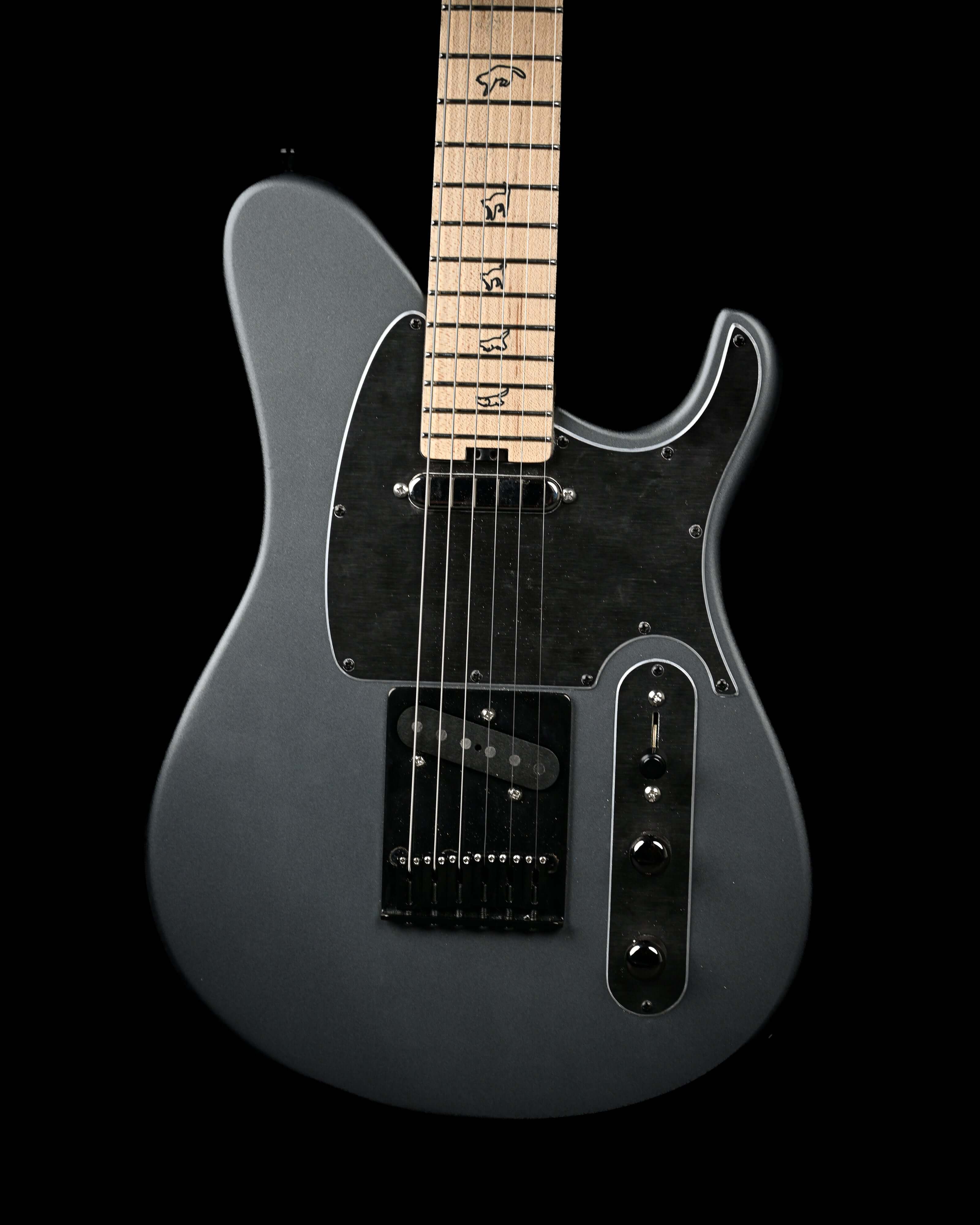 Konē 6 - Essential by Belforti, high end custom boutique electric guitar