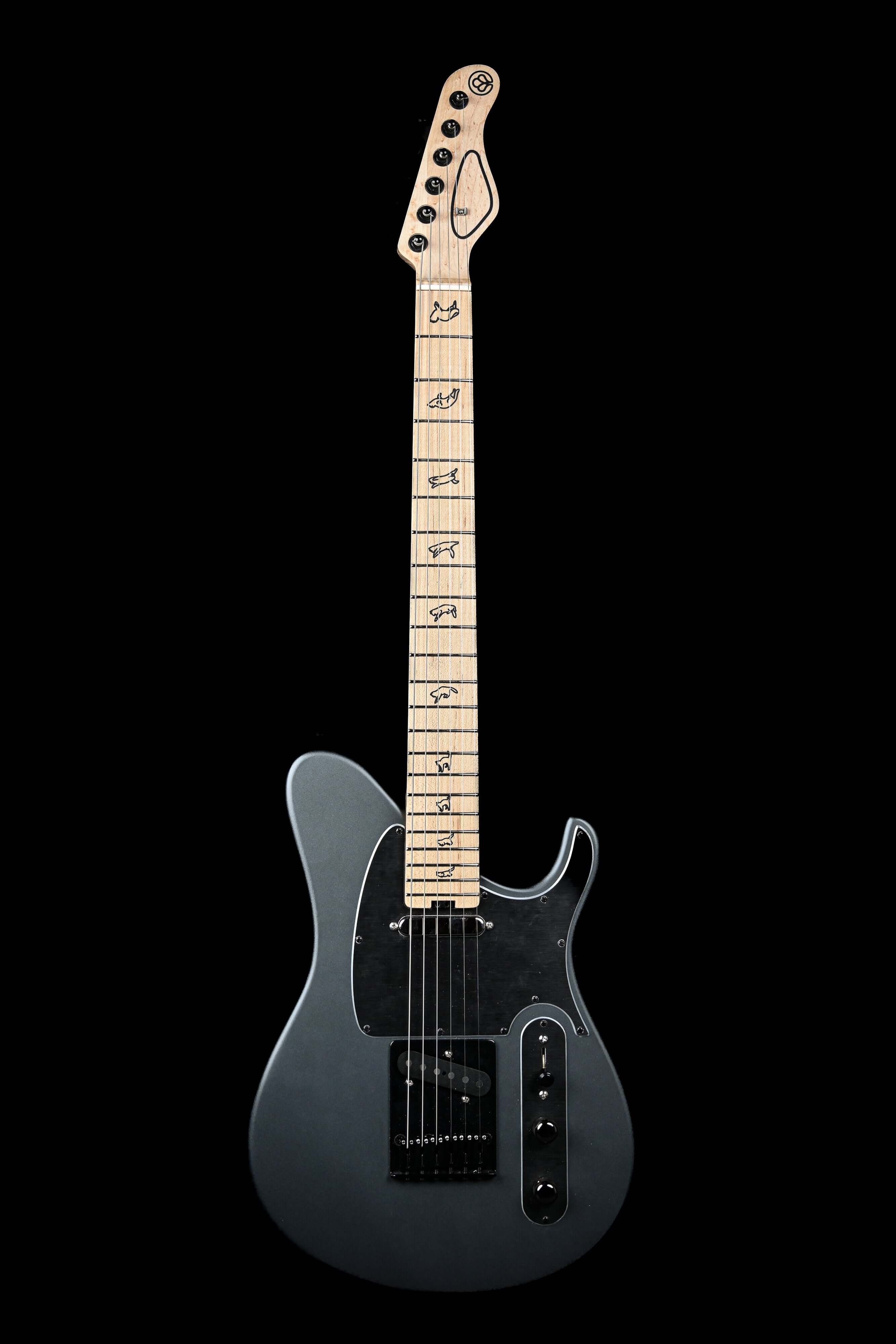 Konē 6 - Essential custom boutique electric guitar by Belforti, high-end black guitar with unique design.