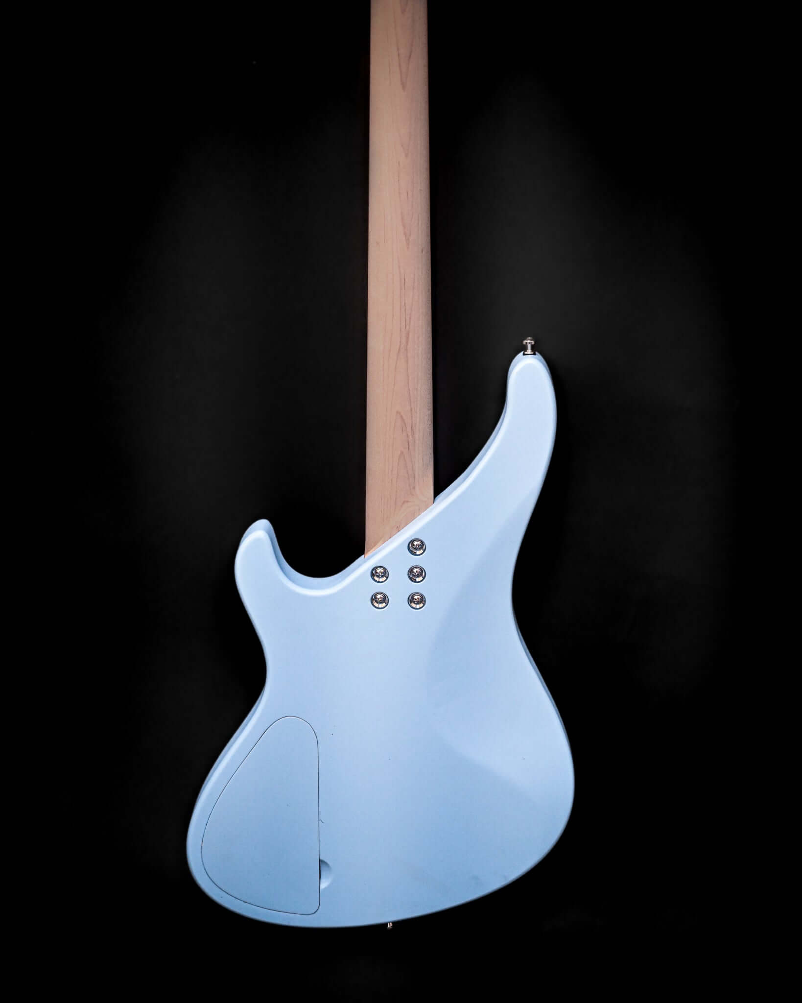 Back view of Belforti Marē 4 - Essential bass guitar showcasing sleek design and refined tonewoods.
