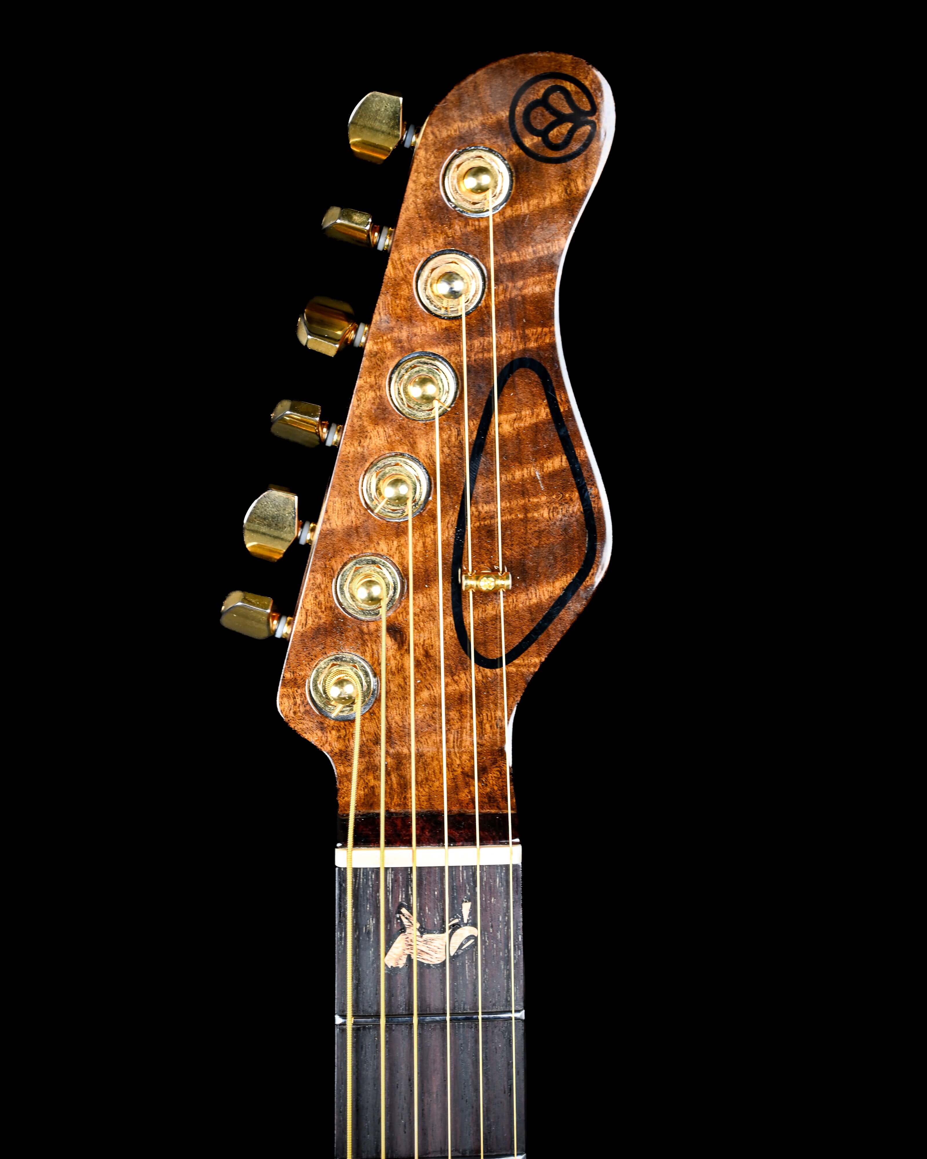 Yatē 6 - Masterbuilt headstock of Belforti custom boutique electric guitar high end