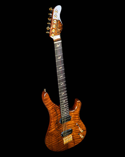Yatē 6 - Masterbuilt custom boutique electric guitar by Belforti
