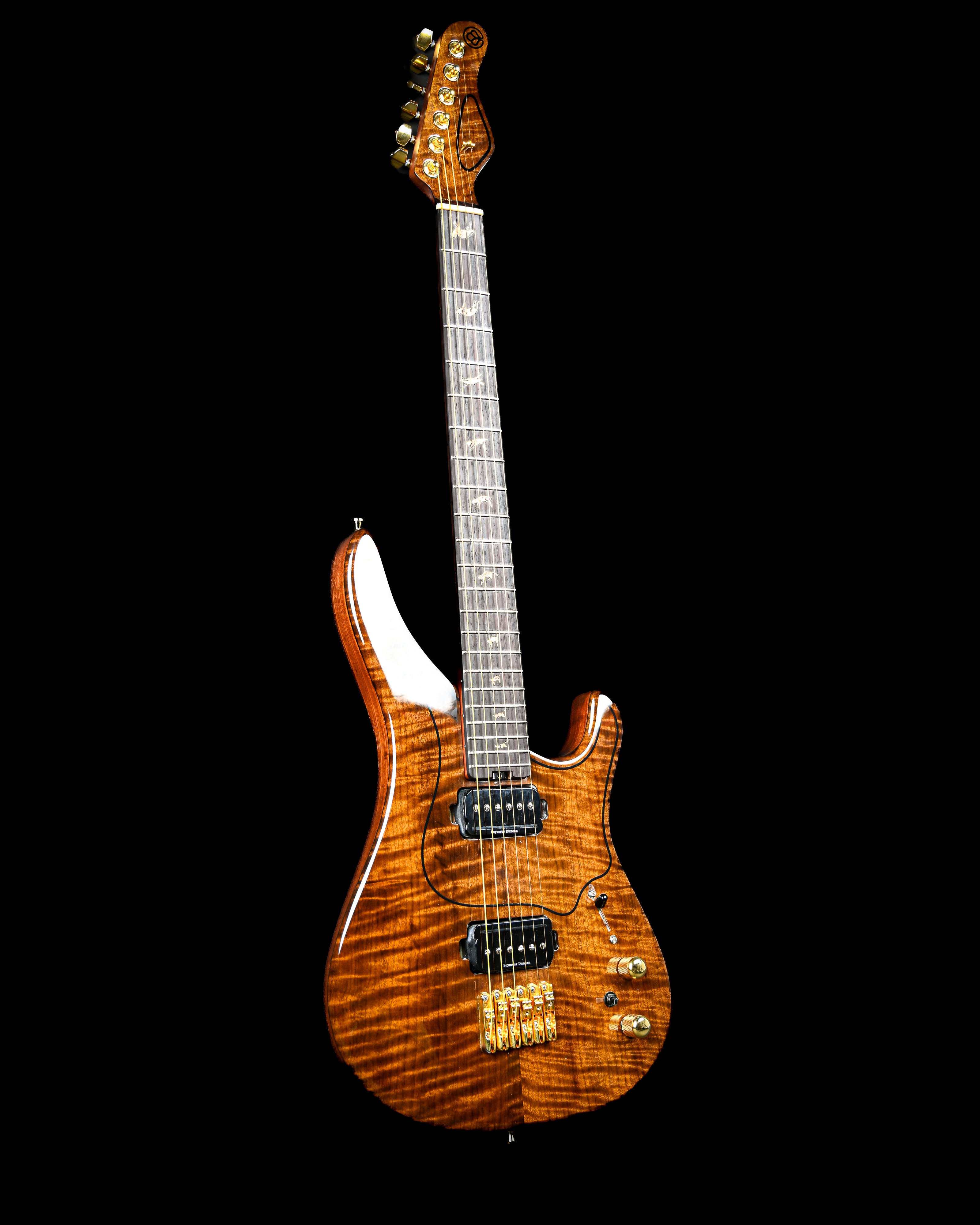 Yatē 6 - Masterbuilt luxury boutique electric guitar by Belforti, crafted with select tonewoods and bespoke hardware.
