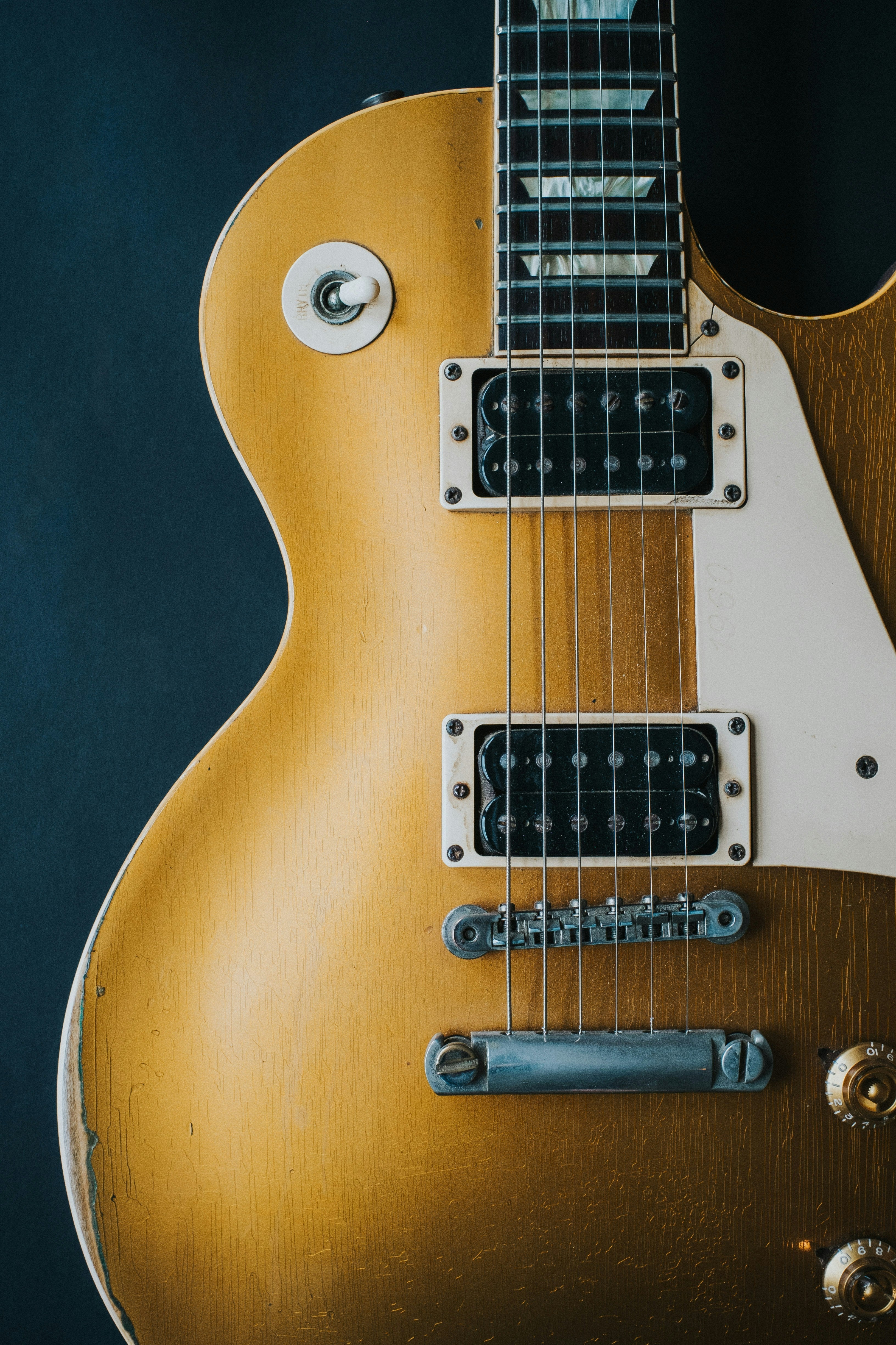 Die Anatomie einer Gitarre