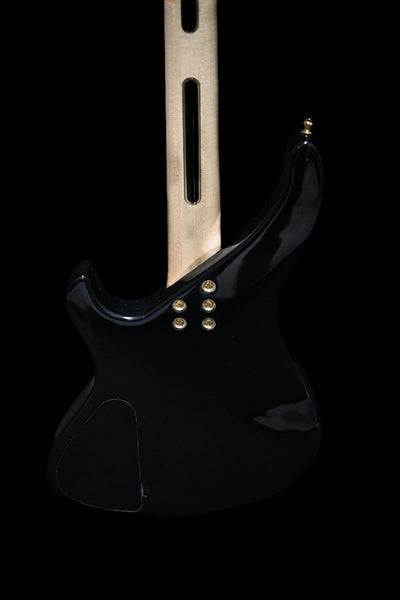 Vista trasera de la guitarra Belforti Marē 4 - «Laudate Concordia», con acabado negro pulido y artesanía de precisión.