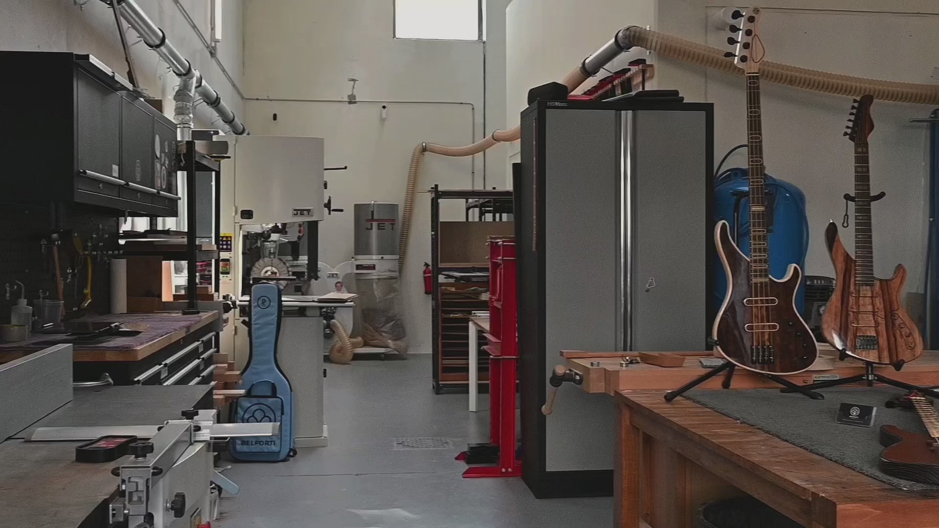 Cargar vídeo: 
